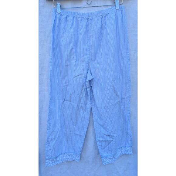 Secret Treasures Women's Pajama Set Sz M Blue Striped Cottage Capri Tank Set - Picture 4 of 7